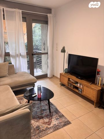 שדרות הטייס 3