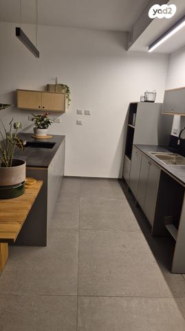 דירה, אמנון ליפקין שחק 10, נוף הטיילת, נתניה