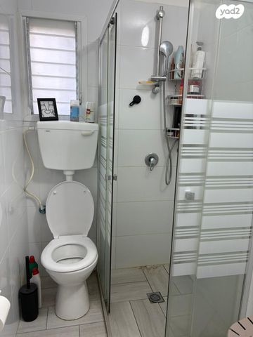 דירה, הוגו מולר 53, מרכז העיר, קרית אתא