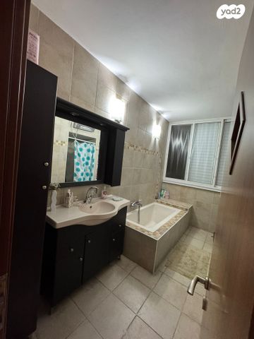 דירה, רוטשילד 47, לב המושבה / מרכז העיר, פתח תקווה