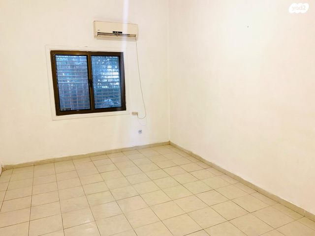 דירה, בן יהודה 37, מסדה, חיפה