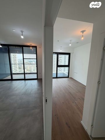 דירה, תוצרת הארץ 5, נחלת יצחק, תל אביב יפו