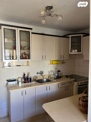 דירה, שדרות בן גוריון 37, גבעת אולגה, חדרה