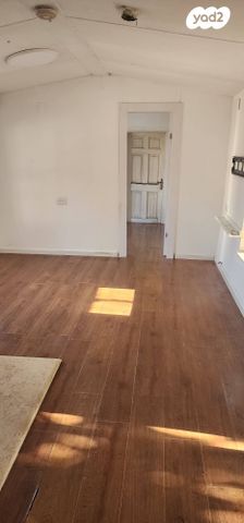 יחידת דיור, הברוש 53, נווה ימין, נווה ימין