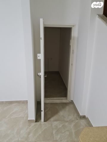 יחידת דיור, רמברנדט 5, רובע ט"ו, אשדוד