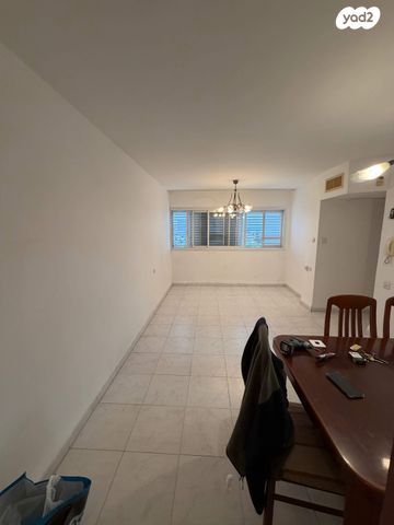 דירה, שדרות המגינים 133, קרית אליהו, חיפה