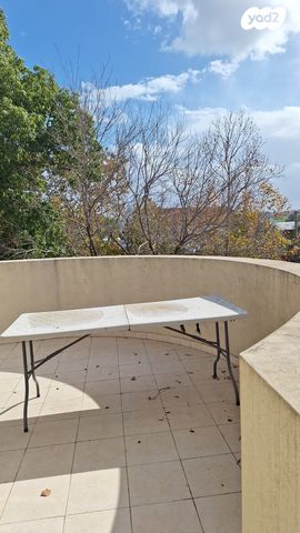 יחידת דיור, הגפן 135, בית גמליאל, בית גמליאל