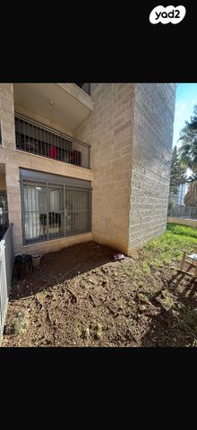 דירת גן, טשרניחובסקי 72, גבעת הורדים, רסקו, ירושלים