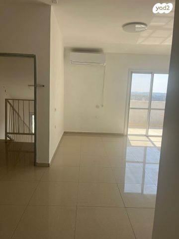 דירה, הפסגה 36, רובע ב', אריאל