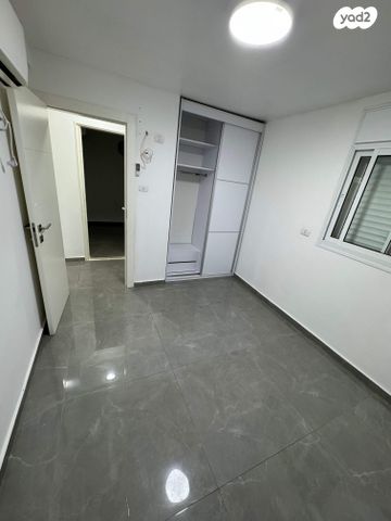 דירה, יסוד המעלה 22, שאר העיר, הוד השרון