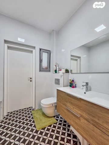 דירה, יוסף בורג 9, נווה זאב, נאות אילן, באר שבע