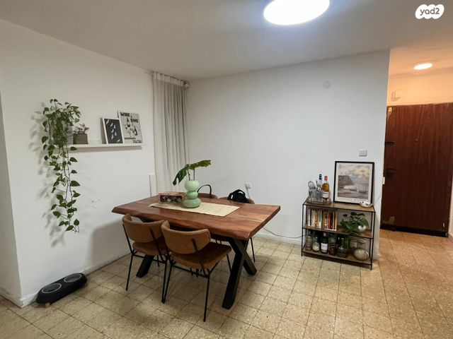 דירה, הרב קוק 39, רובע ב', אשדוד