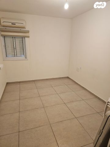 דירה, דרך המשחררים 121, שכונה א', באר שבע