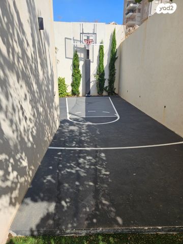 בית פרטי/ קוטג', הדרים 1, נווה שרת, זכרון יעקב