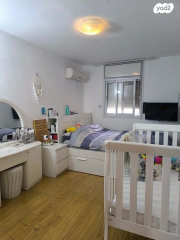 דירה, בכור שטרית 3, אחדות, פתח תקווה