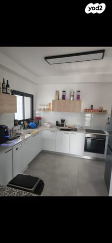 דירה, חיים לבב 21, יצחק שמיר, נהריה