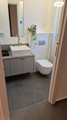 דירה, אמנון ליפקין שחק 10, נוף הטיילת, נתניה