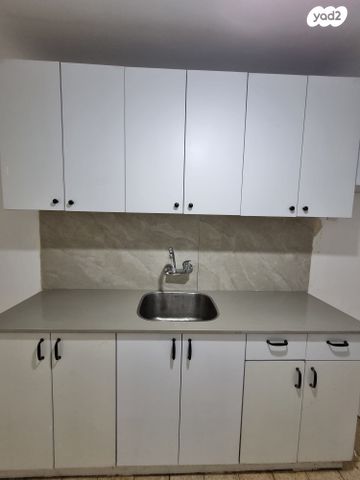 שדרות יעקב (ג'ירופי) 66