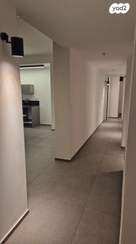 דירה, אמנון ליפקין שחק 10, נוף הטיילת, נתניה