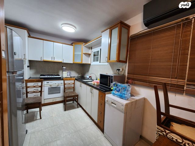 דירה, שדרות ג'יימס דה רוטשילד 73, קרית אליהו, חיפה