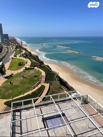 דירה, שדרות עובד בן עמי 2, נוף הטיילת, נתניה