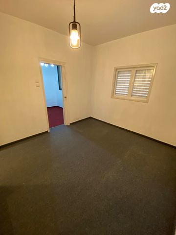 דירה, אליעזר בן יהודה 1, מרכז העיר דרום, נתניה