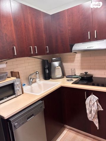 דירה, שדרות הטייס 3, שכונת יהלום, מרכז העיר ב, רמת גן