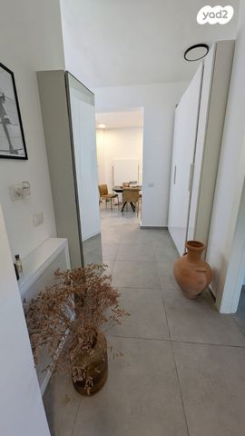 דירה, רד"ק 19, רחביה, ירושלים