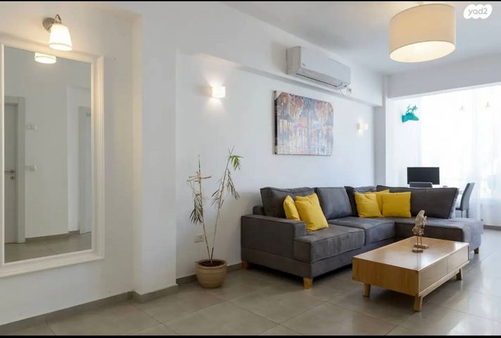 דירה, שיינקין 65, שינקין, גבעתיים