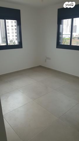 חיים הרצוג 7