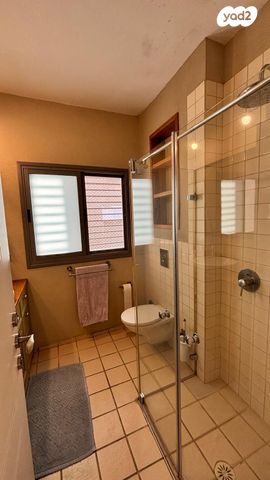 דירה, לביא 17, שאר העיר, רמת גן