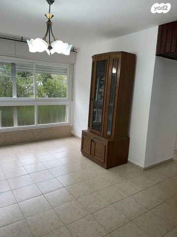 דירה, פרץ מרקיש 14, יזרעאליה, חיפה