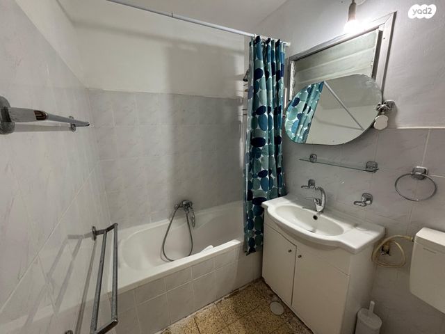 דירה, שדרות פנחס לבון 95, קרית נורדאו, נתניה