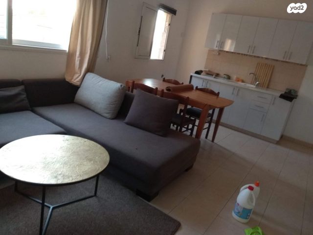 דירה, עוזה 1, עוזה, עוזה