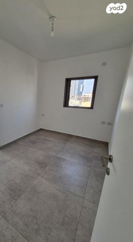 דירה, הרב דנגור 17, פרדס כץ, בני ברק