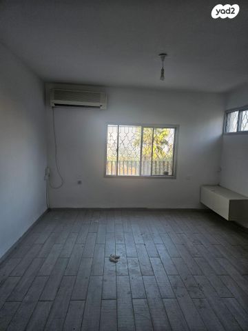 בית פרטי/ קוטג', שדרות אלנטאון 5, בן גוריון, טבריה