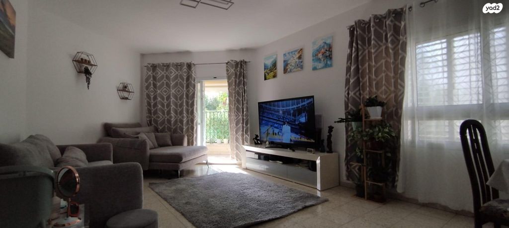 דירה, יעקב פנחסי 12, עין גנים, פתח תקווה