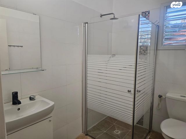 בית פרטי/ קוטג', השרון 23, 212 מזרח, אבן יהודה