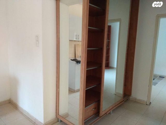 דירה, עוזה 1, עוזה, עוזה