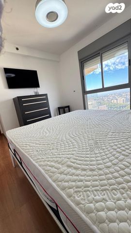 דירה, התאנה 5, שאר העיר, נשר