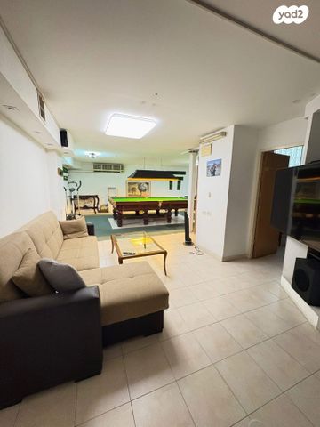 דירת גן, יוספטל 1, פסגת זאב, ירושלים