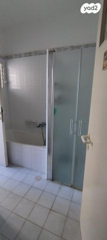 דירה, יעקב פנחסי 12, עין גנים, פתח תקווה