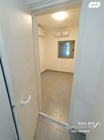 דו משפחתי, משה סנה, קרית שאול, תל אביב יפו