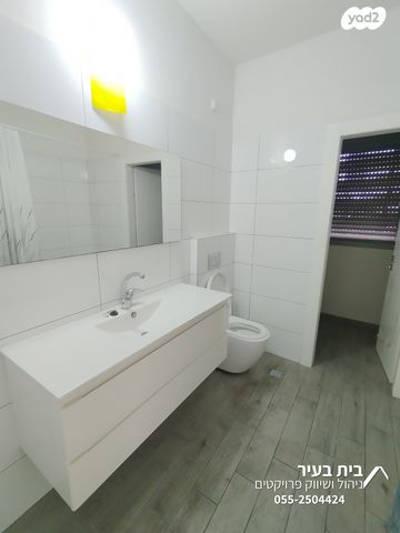 דו משפחתי, משה סנה, קרית שאול, תל אביב יפו