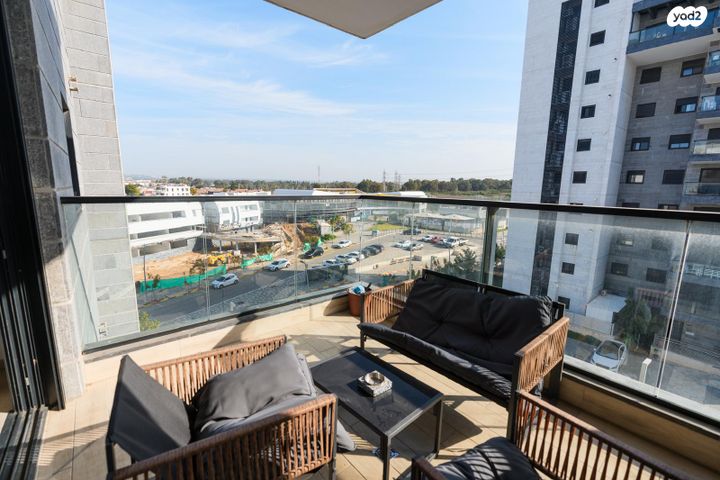 דירה, אור ים, אור עקיבא