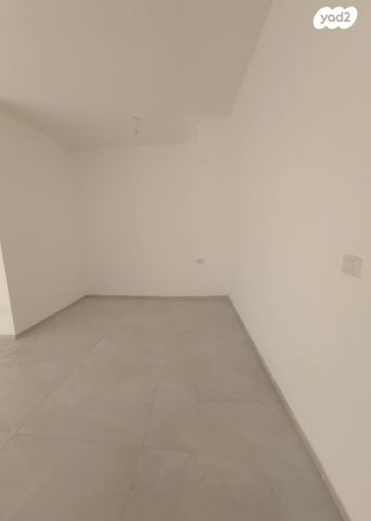 בית פרטי/ קוטג', נחל נקרות, פארק הנחל, באר שבע