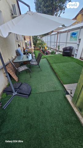 דו משפחתי, אסף שמחוני, קרית אתא