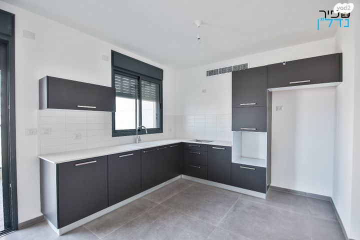 דירה, אור ים, אור עקיבא