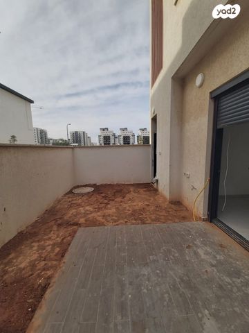 בית פרטי/ קוטג', נחל נקרות, פארק הנחל, באר שבע