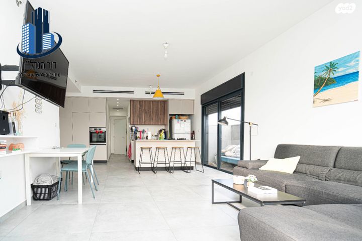 דירה, שדרות אליהו, מזכרת בתיה